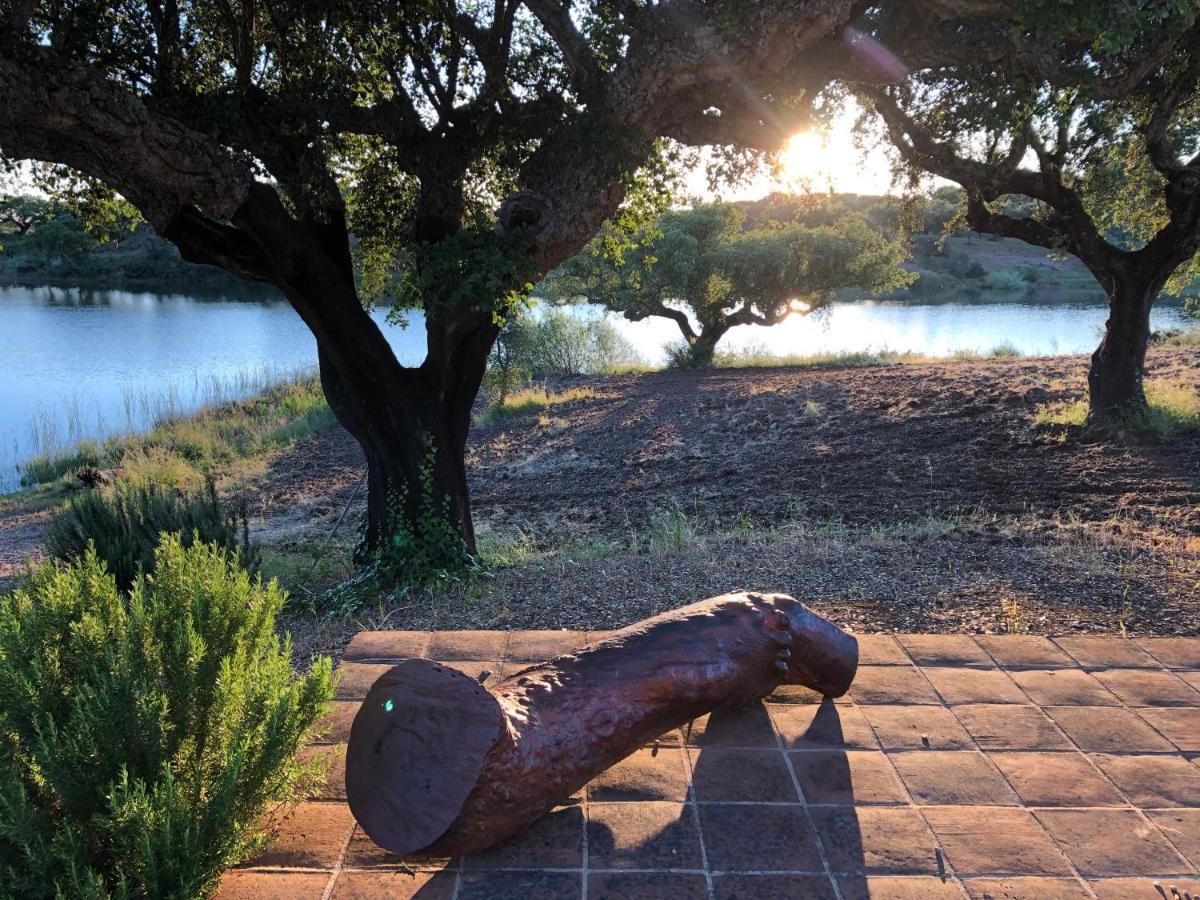 Fontes - A Essencia Do Alentejo Com Lago Privado Redondo Bagian luar foto