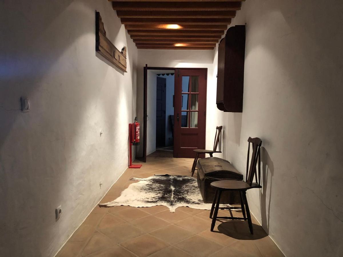 Fontes - A Essencia Do Alentejo Com Lago Privado Redondo Bagian luar foto