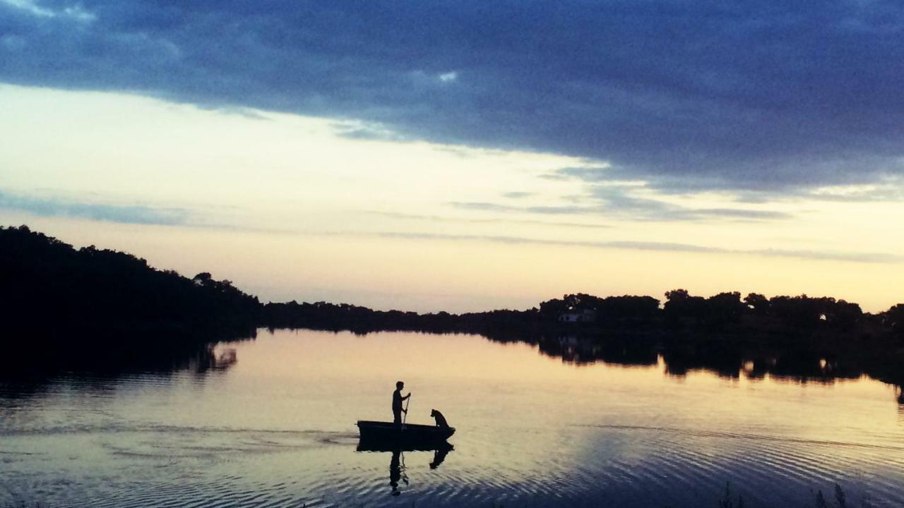 Fontes - A Essencia Do Alentejo Com Lago Privado Redondo Bagian luar foto